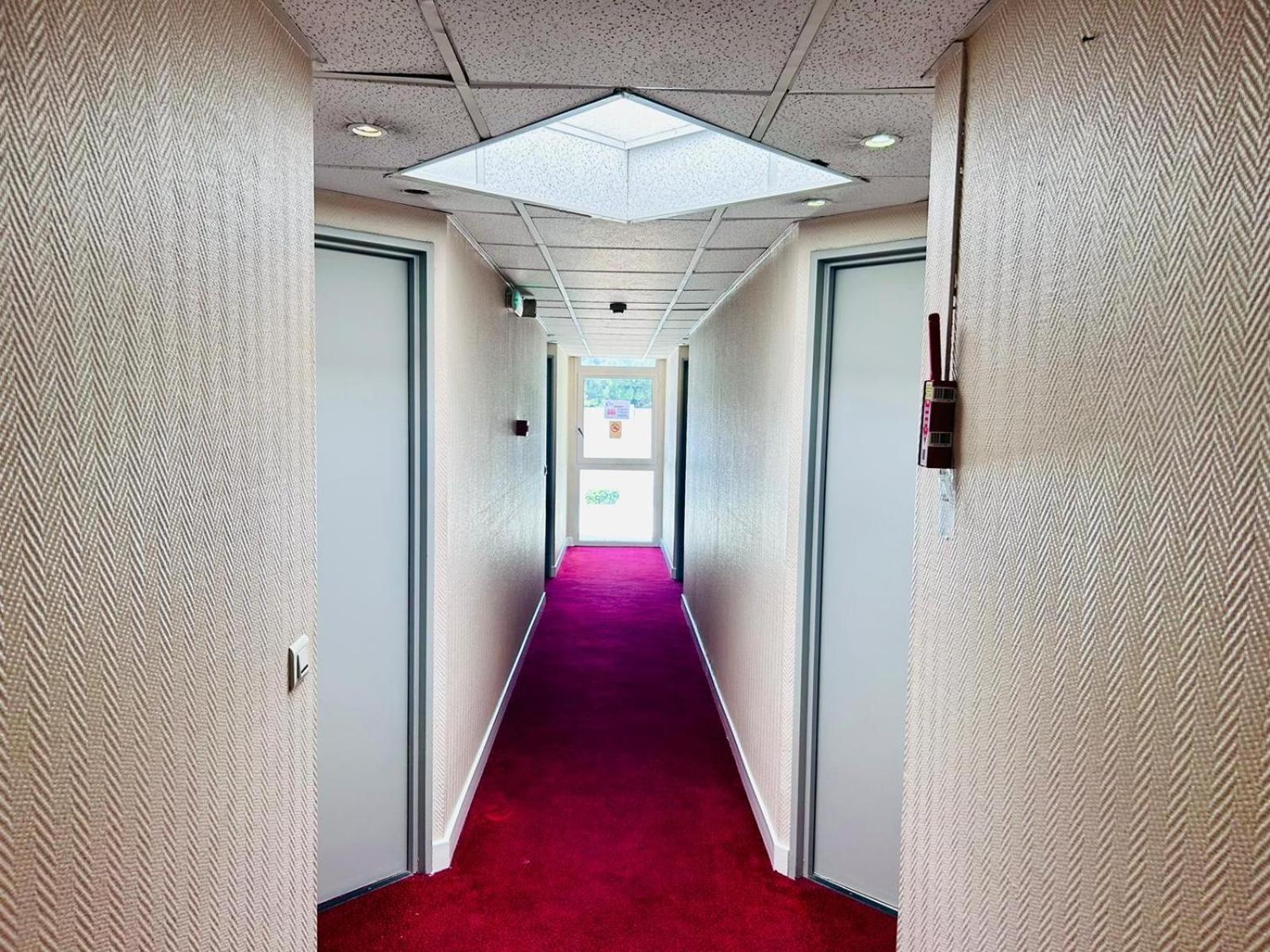The Originals City, Hotel Nimes Costieres, Ex Inter Hotel Ngoại thất bức ảnh
